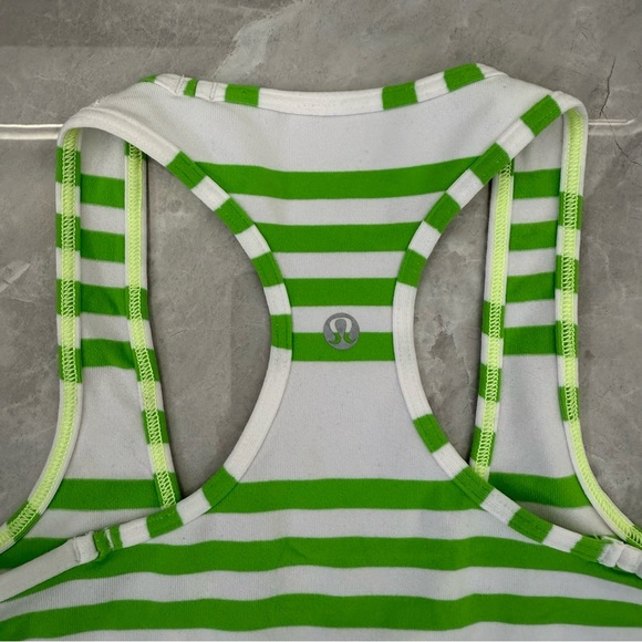 Women’s Lululemon Cool Racerback Striped Tank Top Ocean Stripe Frond Size 2 - Picture 11 of 16
